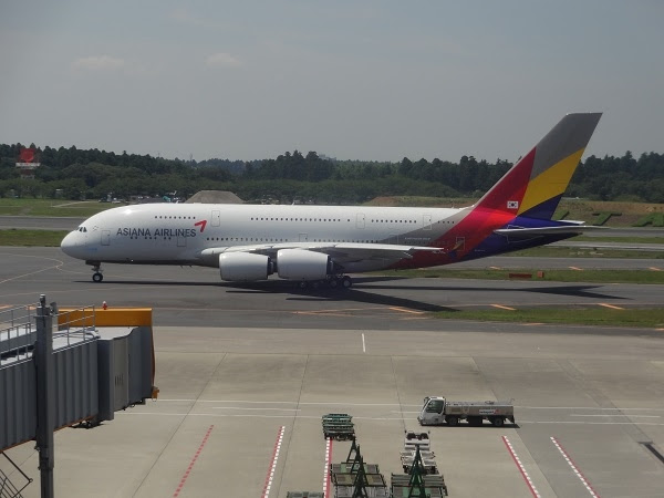 成田空港で撮影したa380 その3 アシアナ航空 67 281のブログ