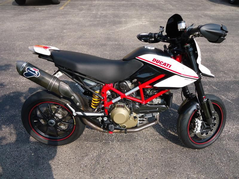 2011 Ducati HyperMotard 1100 EVO SP Sportbike for sale on ...