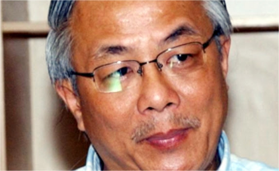 http://detikperubahan.files.wordpress.com/2012/06/hu-pang-chow.jpg