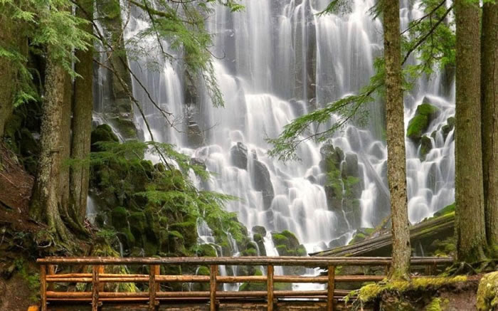 Ramona Falls, Arizona, USA