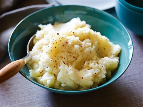 Best of all, they're so easy to transport. Turnip-Russet Mash Recipe | Food Network Kitchen | Food