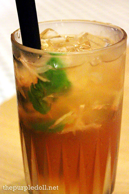 Shanghai Lily (P118)