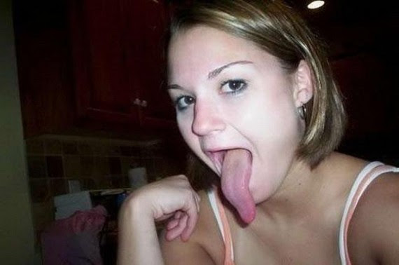 Longest tongues of the world (68 pics)