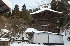 冬のさざえ堂