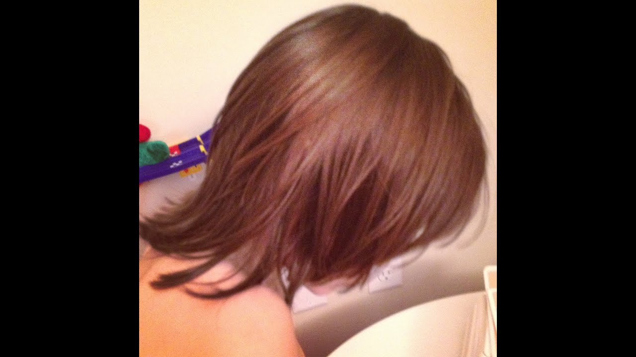 How To Layered Medium Length Hair Cut - YouTube