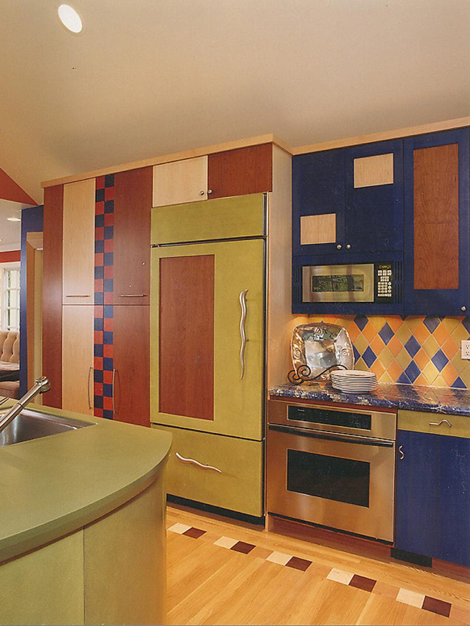 Kitchen Cabinet Knobs Pulls and Handles HGTV Kitchen Cabinet Knobs Pulls and Handles HGTV