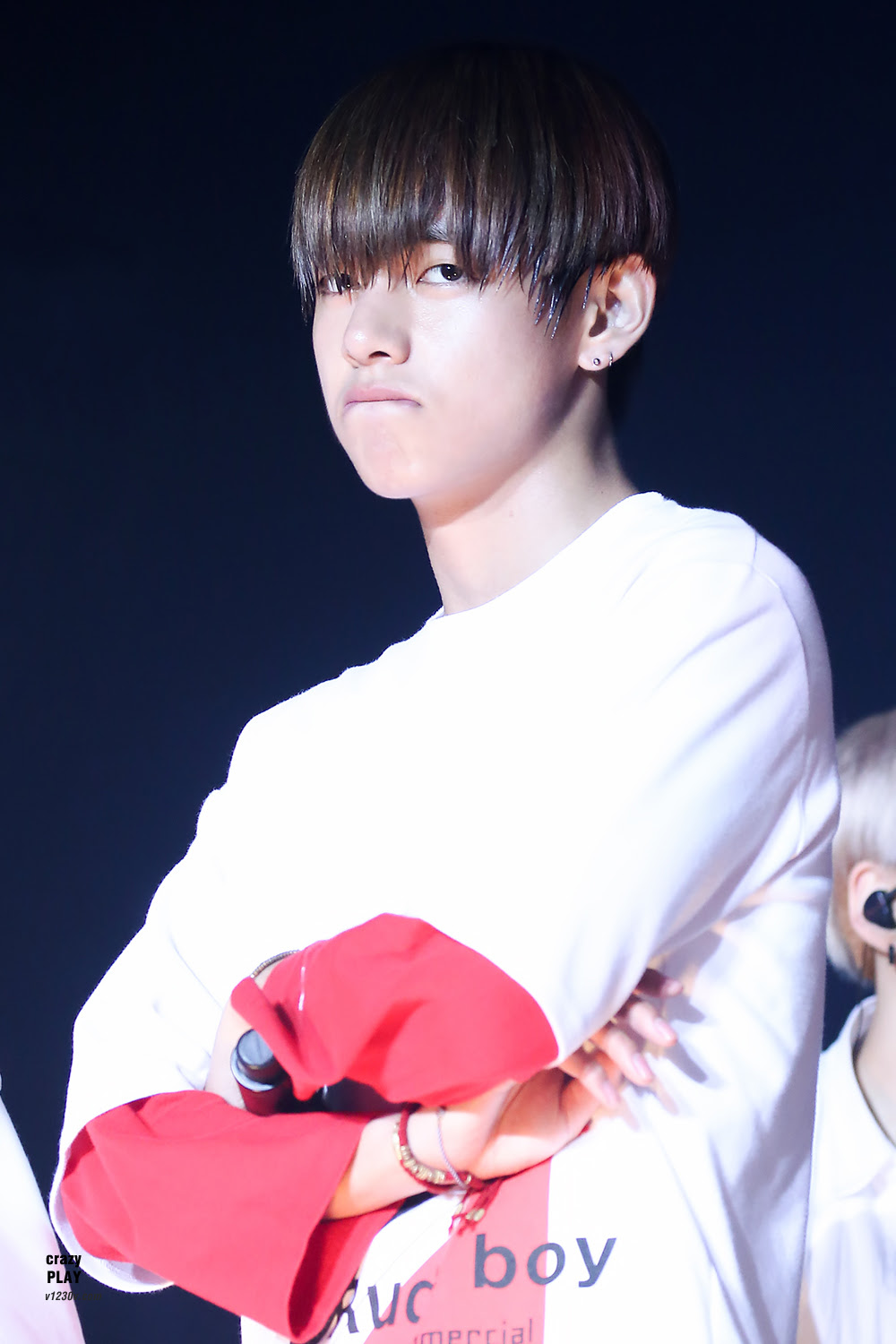 Kim Taehyung ♥ - V (BTS) Photo (38825175) - Fanpop