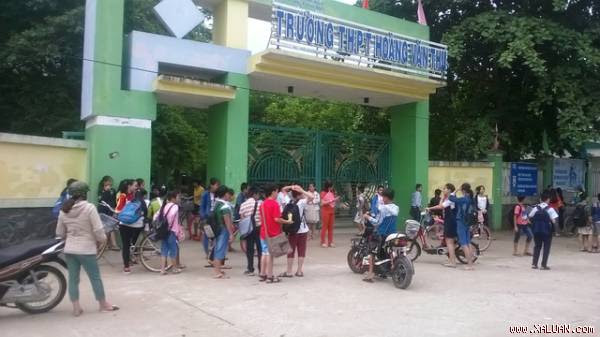 Học sinh TP Quảng Ngãi học thêm tập trung ở các điểm được cấp phép