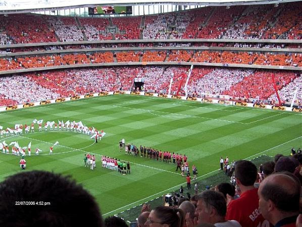 エミレーツ スタジアム ロンドン サッカースタジアム Football Premier League En