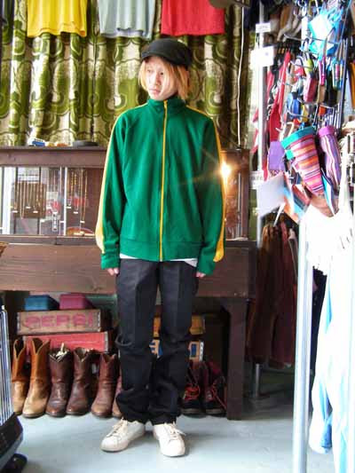 隙間 日食 非効率的な 緑 ジャージ コーデ メンズ Ninihokenn Com