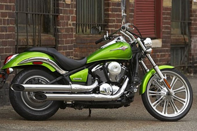 Vulcan 900 Custom - 2020 Kawasaki Vulcan 900 Custom Review: No Wallflower : Vulcan 900 custom motorcycle pdf manual download.