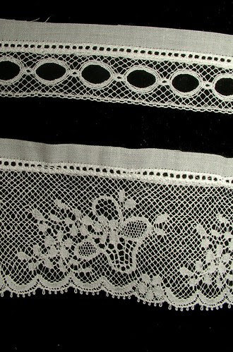 entredeux to lace