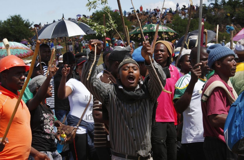 Nuevas protestas mineras en Sudáfrica