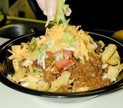 Frito Chili Pie 1 cans chili