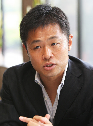 朝日新聞デジタル サッカー解説者 小倉隆史