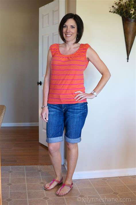 Does the sharp pain come back after you sit or stand for a while? Daily Mom Style 05.14.13