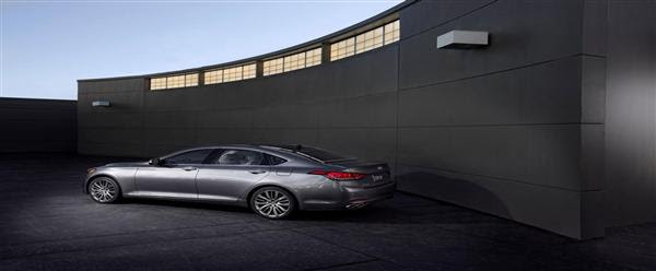 تدشين هيونداى جينيسيس 2015 فى السعودية