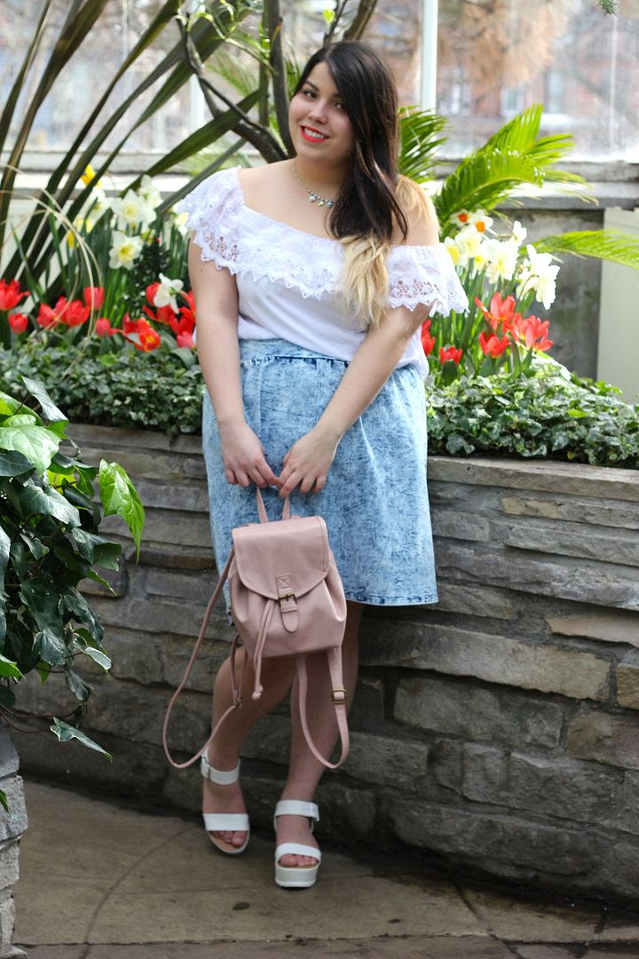 Charlotte Russe Plus plus size fashion fatshion toronto canada Charlotte Russe+ plus size flounce top acid wash chambray skirt