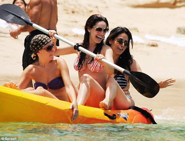 Danny who? It looks like Cipriani was the last thing on Brook's  mind as she tried to kayak away from the shore with two girlfriends