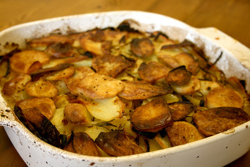 Boulangere potatoes