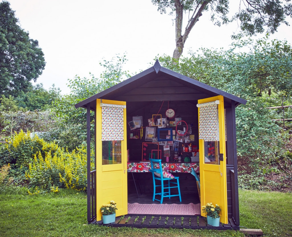 How to design and decorate a She Shed creative work space