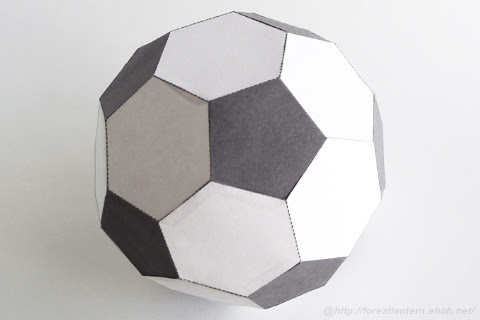 ペーパー サッカーボールの展開図の無料ダウンロードと作り方 森林ランタンブログ ハンドメイド イラスト