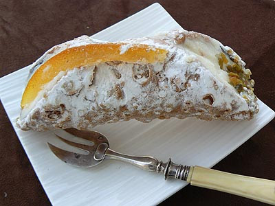 cannoli 2.jpg