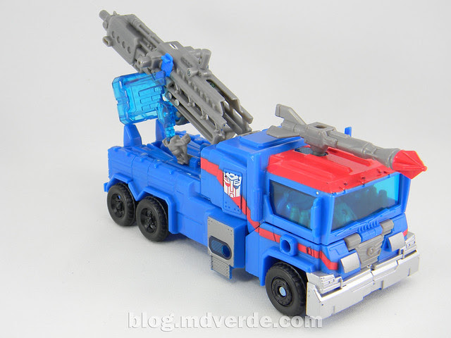 Transformers Ultra Magnus Voyager - Transformers Prime RID - modo alterno