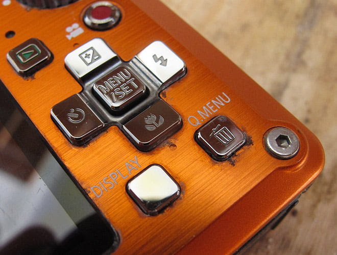 Panasonic Lumix DMC-FT1 har börjat oxidera