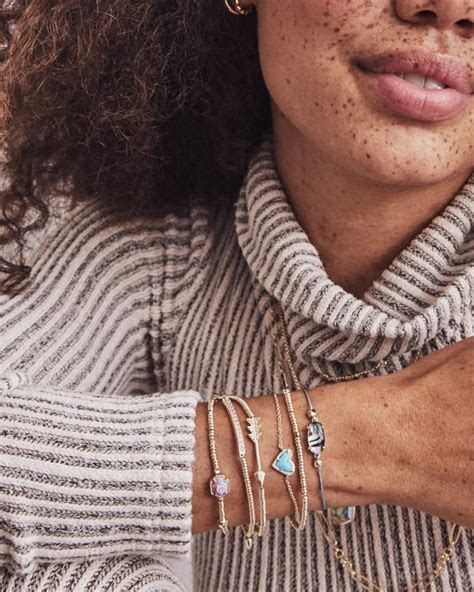 This is my favorite kendra scott store (it also has the corporate office here). Zoey Arrow Stretch Bracelet in Gold | Kendra Scott