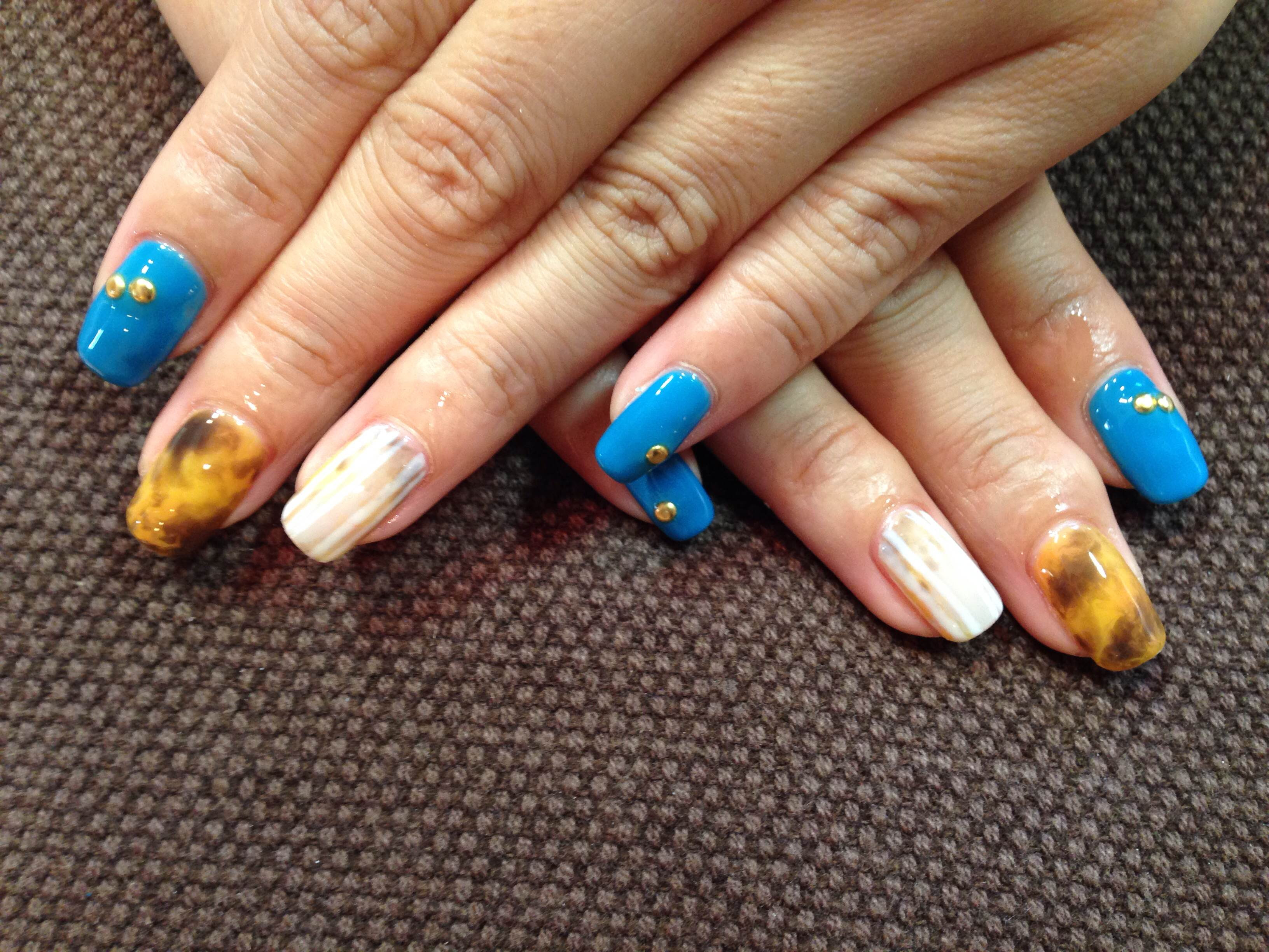 デザイン ブルー 1 恵比寿東口３分 完全個室 ネイルサロンlog