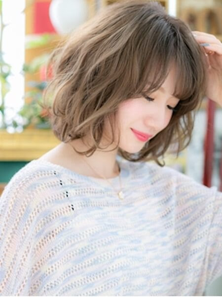 夏のミディアムの髪型 レディース編 21 流行やヘアアレンジ方法を紹介 春夏秋冬トレンド情報ピポパ発信局
