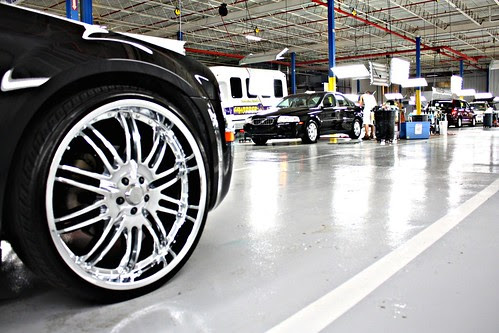 chrysler 300 black rims. Black Chrysler 300 C 24 Inch