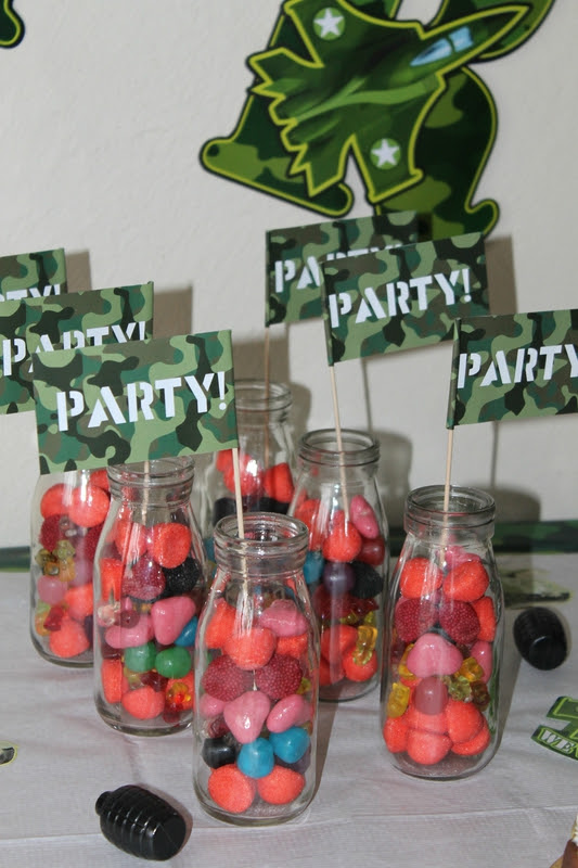 Table Anniversaire Garcon Theme Militaire Mes P Tits Biscuits Gourmands Et Autres Delices