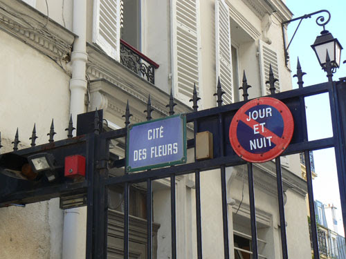 cité des fleurs entrée.jpg