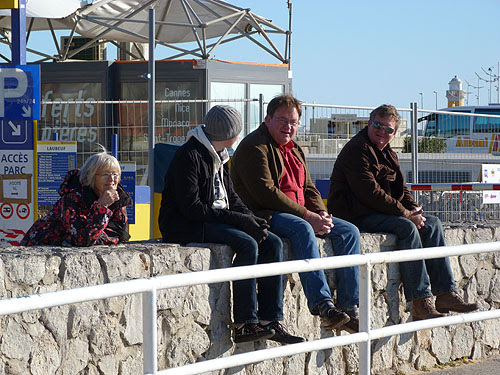 sur le quai.jpg