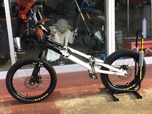 かまたのバイク日記 遥かなるgsへの道のり Koxxの中古トライアルバイクを自分にプレゼント