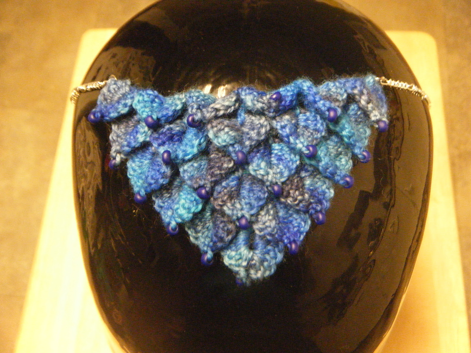Dragon Scales Crochet Necklace Pattern by tamdoll