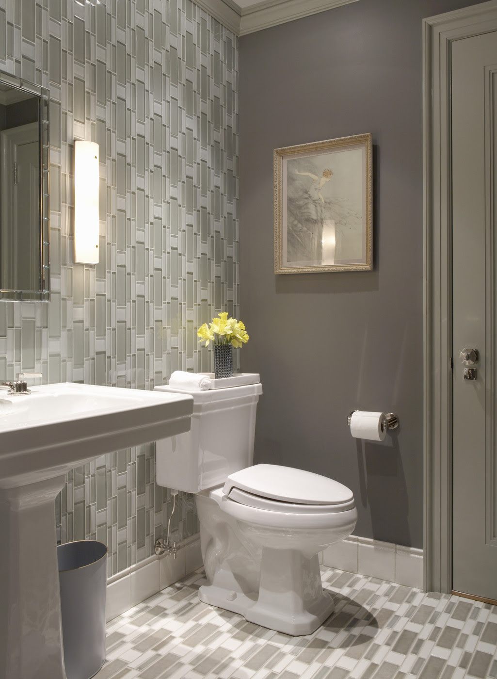 How to Decorate with the Color Taupe How to Decorate with the Color Taupe