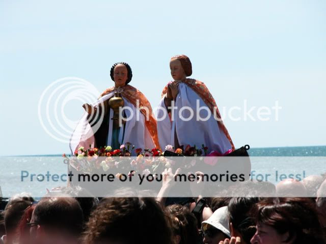 journey to the cross group. A group of traveling gypsies