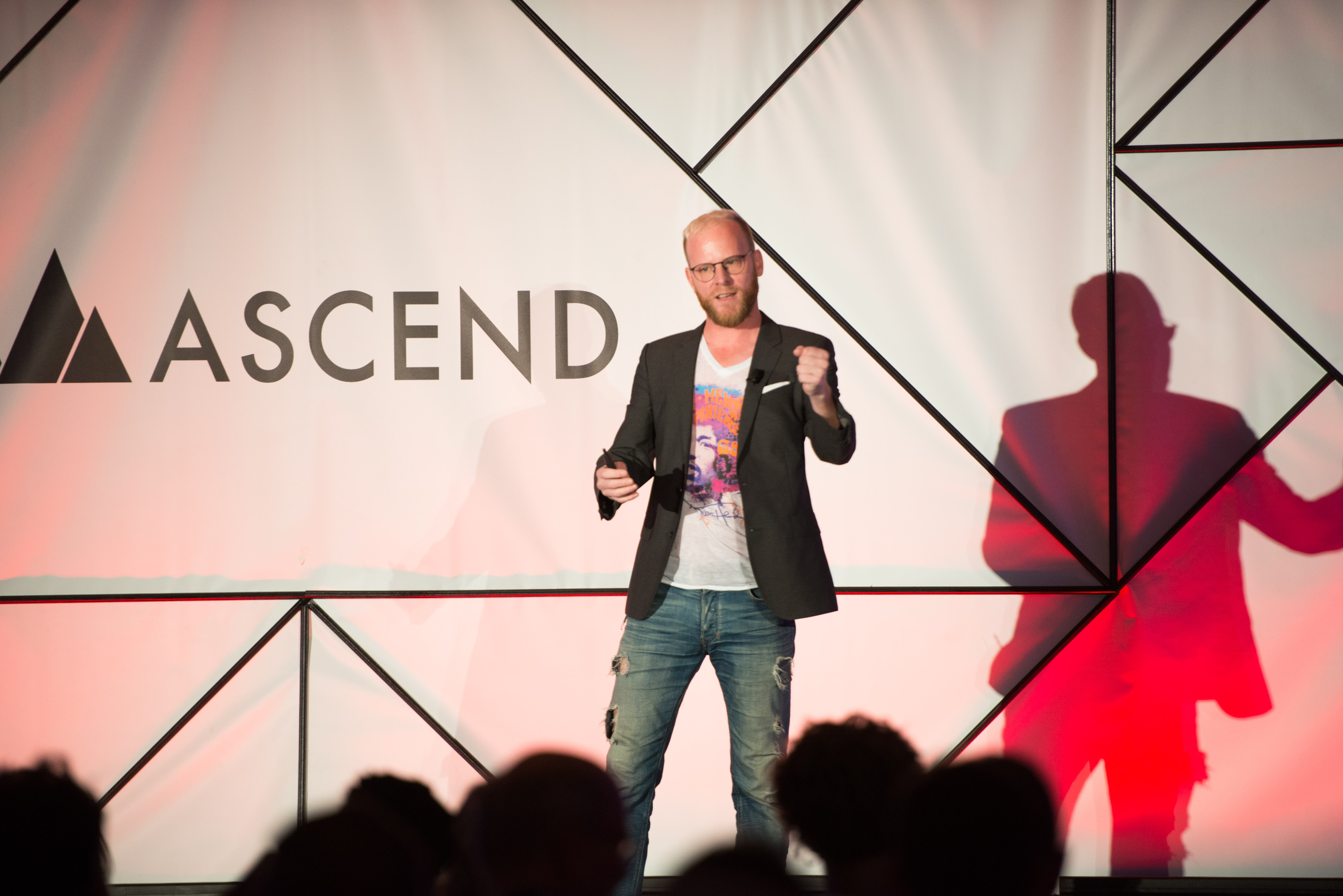 Unbounce co-founder Oli Gardner onstage at ASCEND Digital Marketing Summit