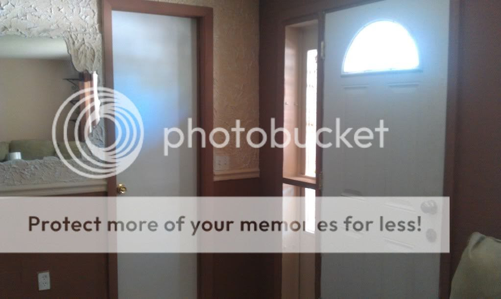 kitchen paint color? help *pics* - BabyGaga