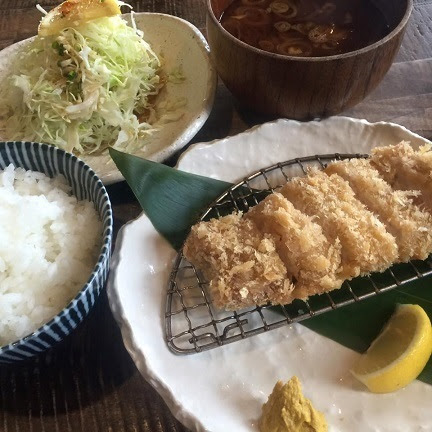 茂原市東部台にある とんかつ優膳 でロースかつ定食を食べました 大柿恵司の 日々是好日