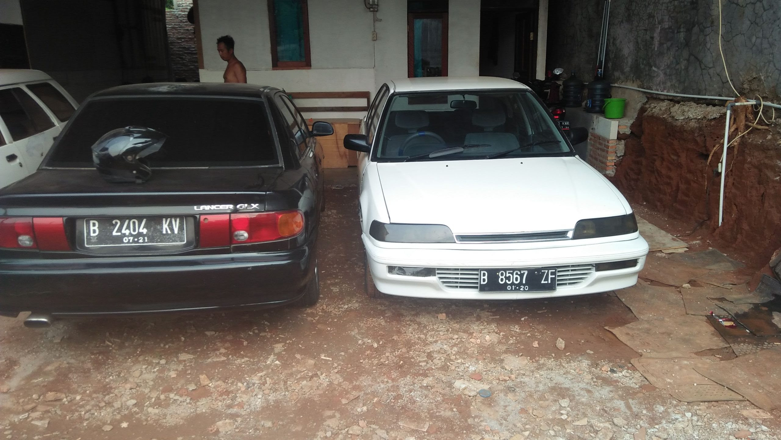 Jual beli mobil tua Pusat Jual Beli Mobil Kondisi Apapun Jual beli mobil tua Pusat Jual Beli Mobil Kondisi Apapun