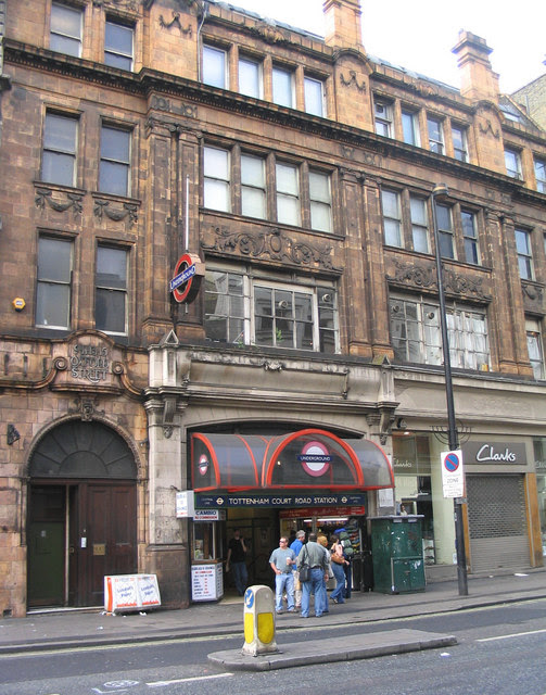 Tottenham Court Road Station © John Winfield cc-by-sa/2.0 ...
