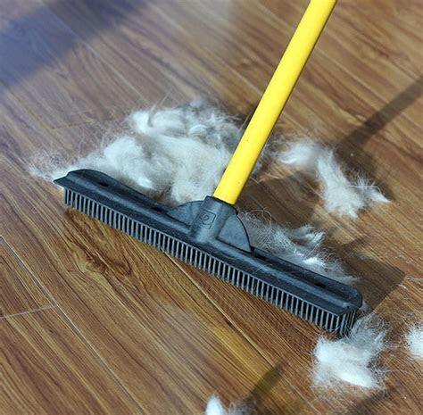 It's available in a wide range of colors and textures. Best Floors for Dogs (Popular Flooring Types) - Designing Idea