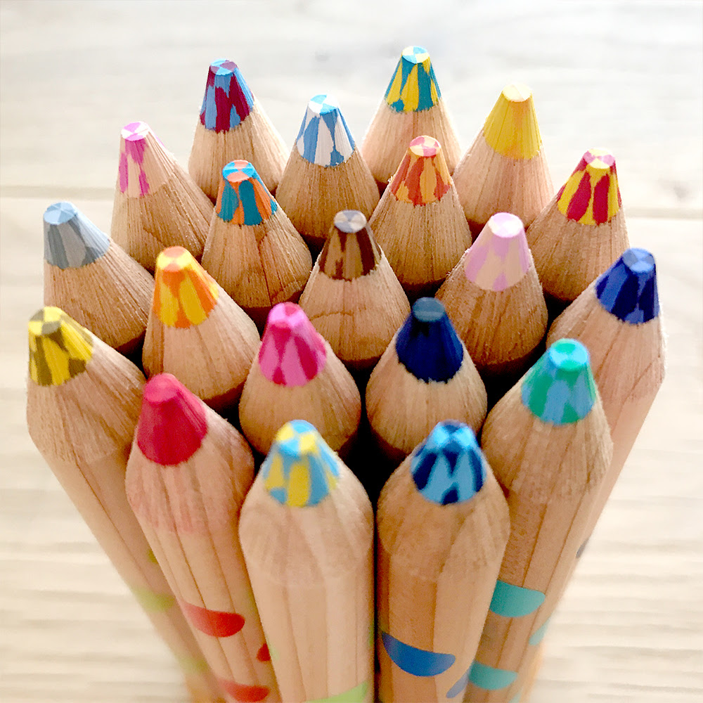 ミックス色鉛筆 コクヨのえほん