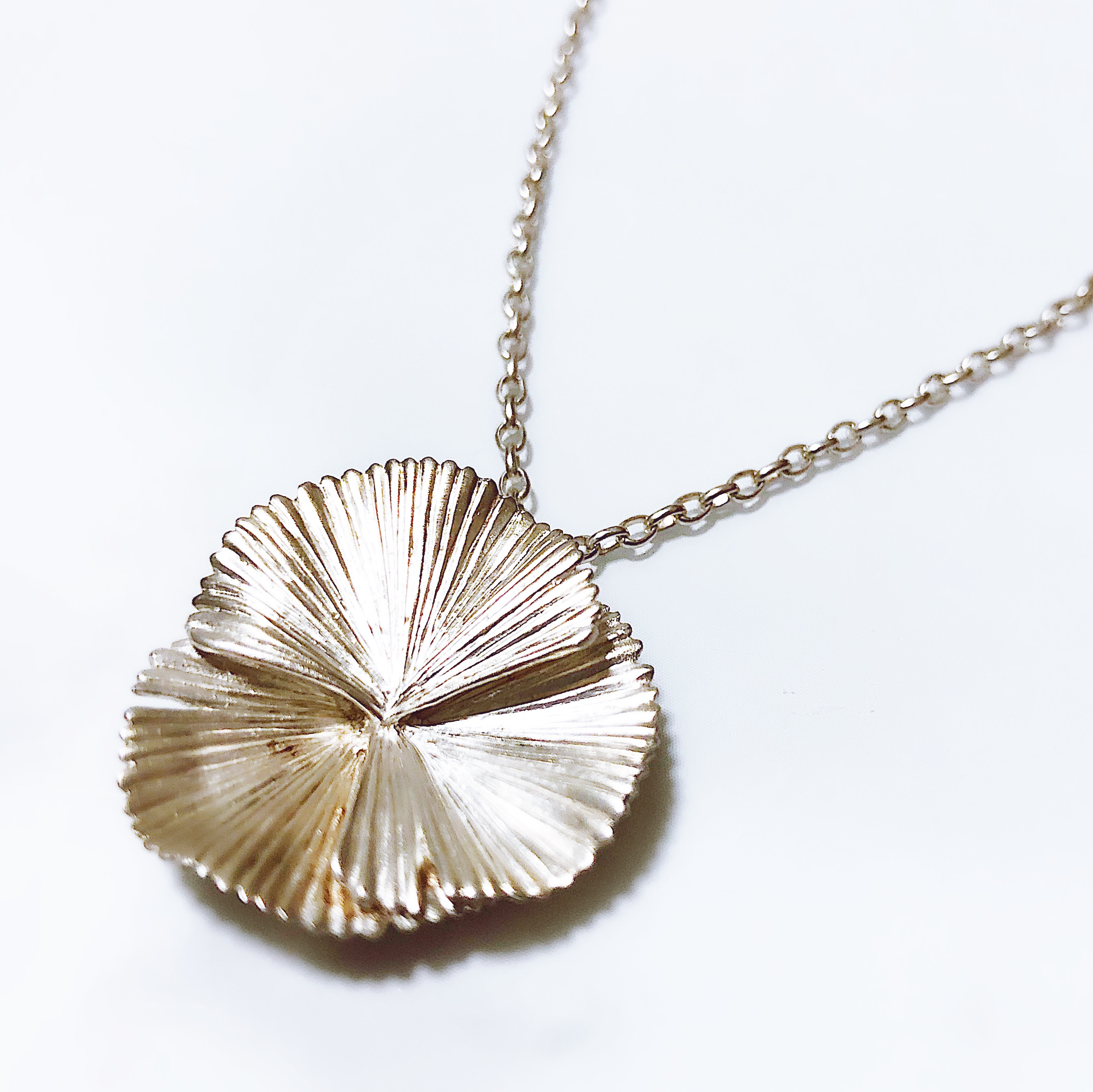 ウチワヤシひとつ ネックレス Geodesique Web Shop