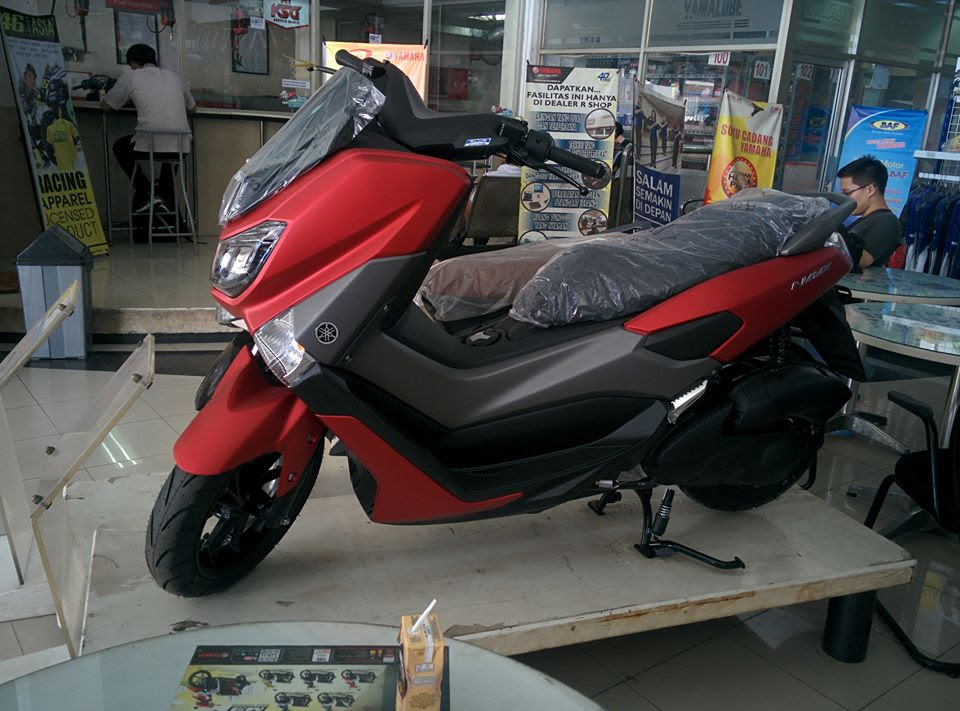 Yamaha NMAX 2019 ada warna Merah Doff Jok Jahitan Putih Yamaha NMAX 2019 ada warna Merah Doff Jok Jahitan Putih