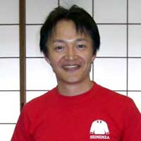 横堀悦夫さん 劇団青年座公演 赤シャツ インタビュー 鳴門市民劇場